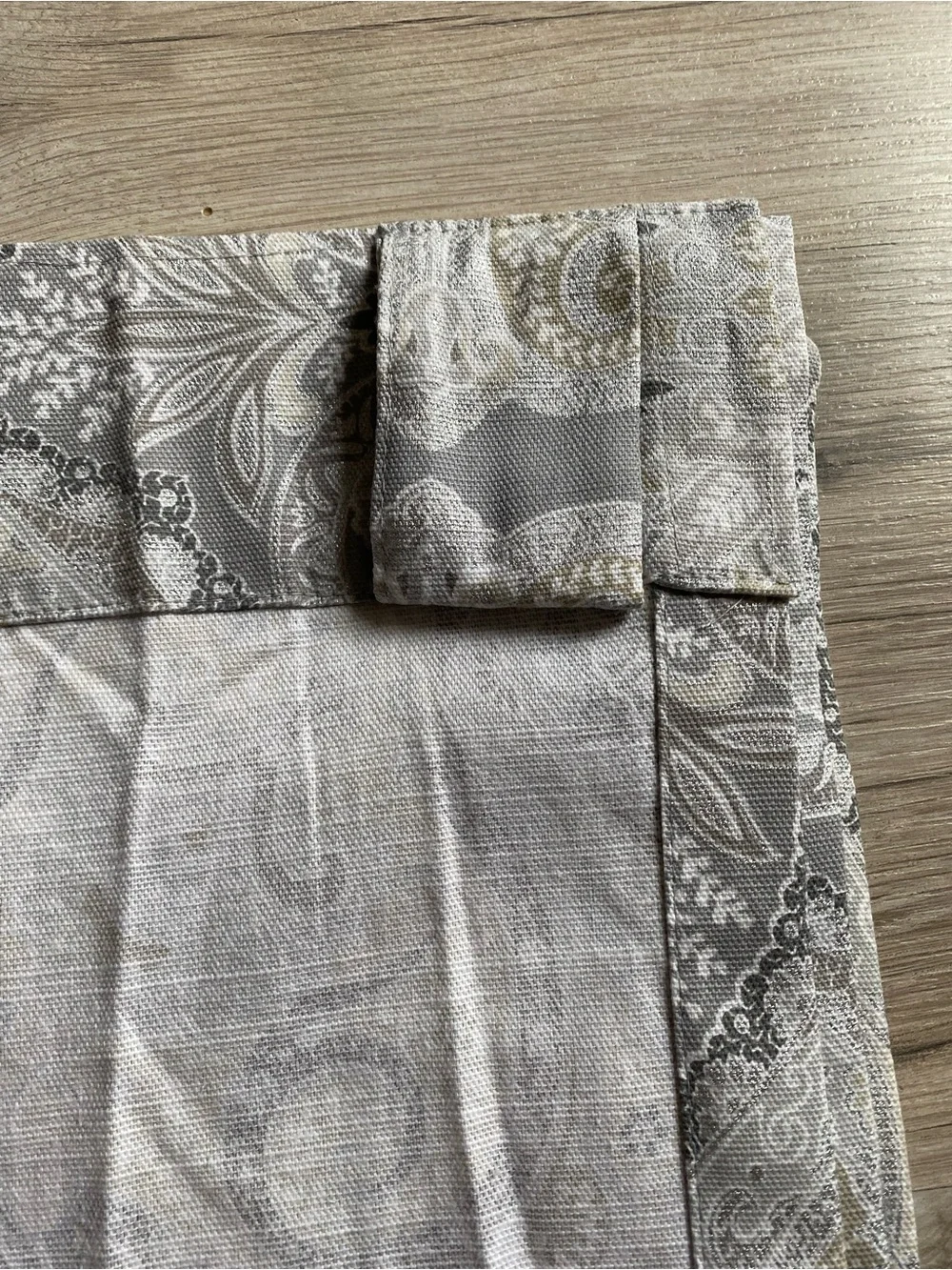 Envogue Elegant Paisley Jacquard Panel Set Stone Gray & Soft Beige with shimmer